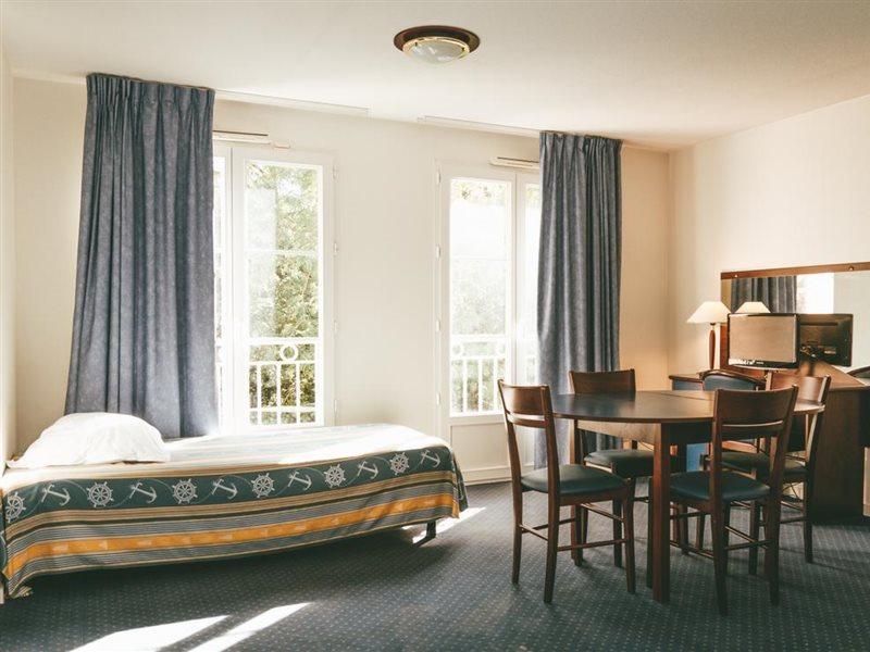 Terres De France - Aparthotel 3*